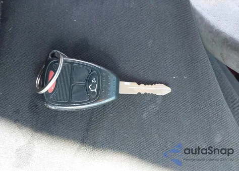 2006 Jeep Grand Cherokee Laredo from USA, damaged, VIN 1J4HR48N16C236464